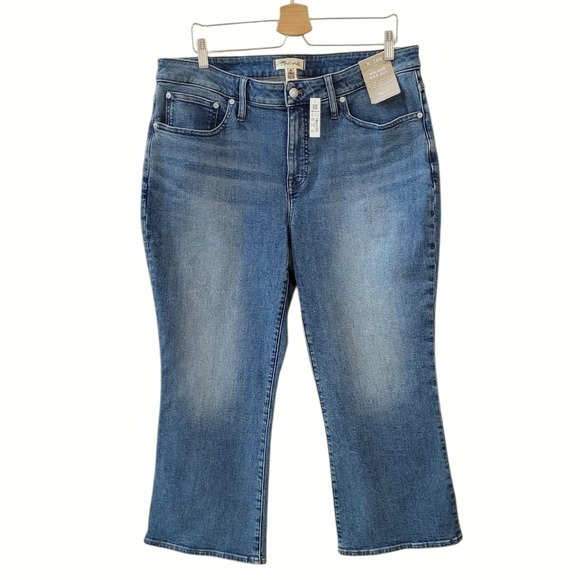 Madewell Denim - MADEWELL 16W Mid Rise Kickout Cropped Jeans Women